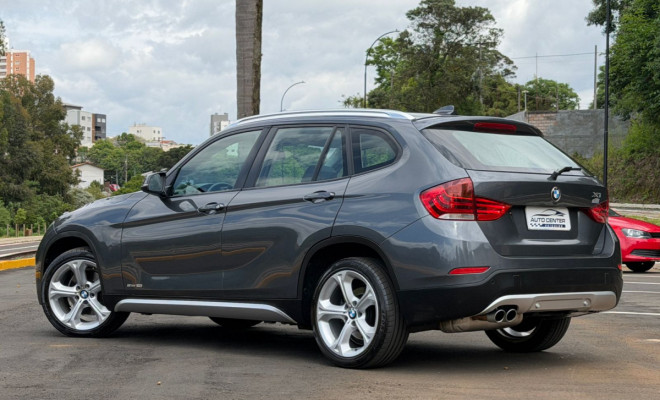 BMW X1 SDRIVE 20i 2.0/2.0 TB Acti.Flex Aut. 2014 Flex-13