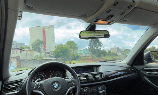 BMW X1 SDRIVE 20i 2.0/2.0 TB Acti.Flex Aut. 2014 Flex-6