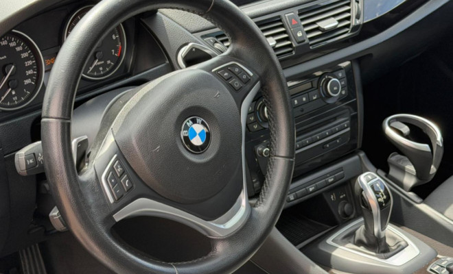 BMW X1 SDRIVE 20i 2.0/2.0 TB Acti.Flex Aut. 2014 Flex-7