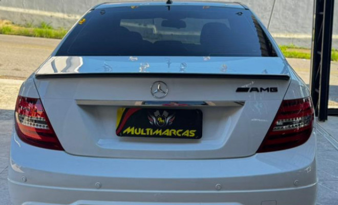 Mercedes-Benz C-180 CGI Sport 1.6 TB 16V 156cv Aut. 2013 Gasolina-5