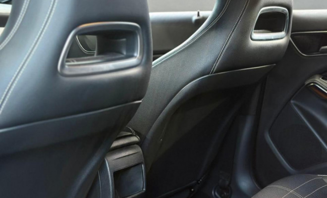 Mercedes-Benz GLA 200 Advance 1.6/1.6 TB 16V Flex Aut. 2015 Flex-15