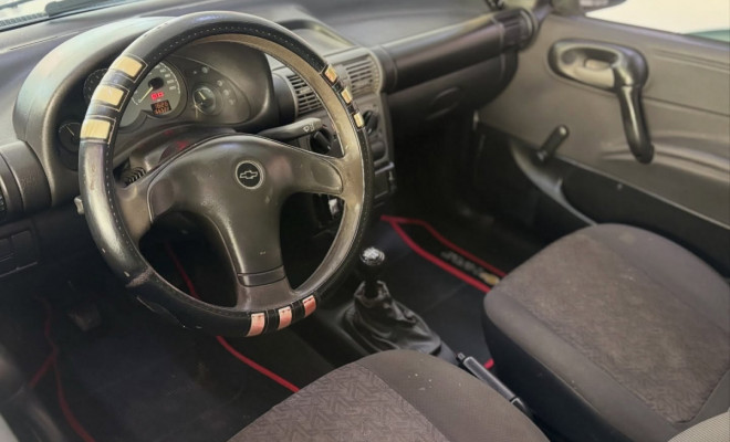 GM - Chevrolet Corsa Classic Spirit 1.0 2005-4