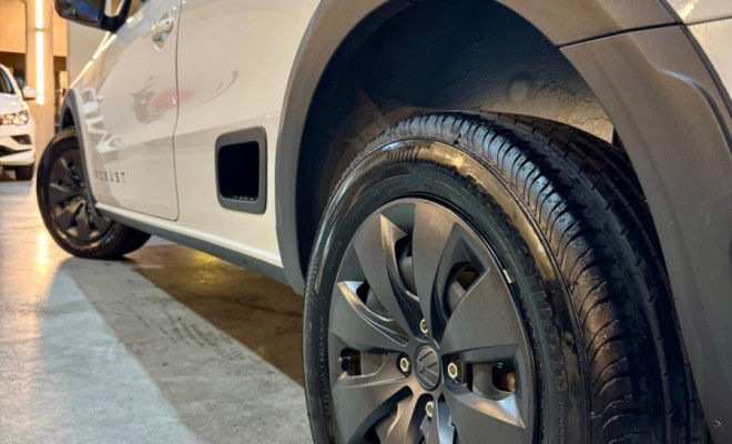 VW - VolksWagen Saveiro Robust 1.6 Total Flex 16V  2025 Flex-14