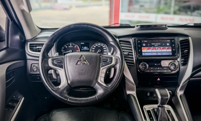 Mitsubishi Pajero Sport HPE 2.4 4x4 Diesel Aut. 2020 Diesel-6