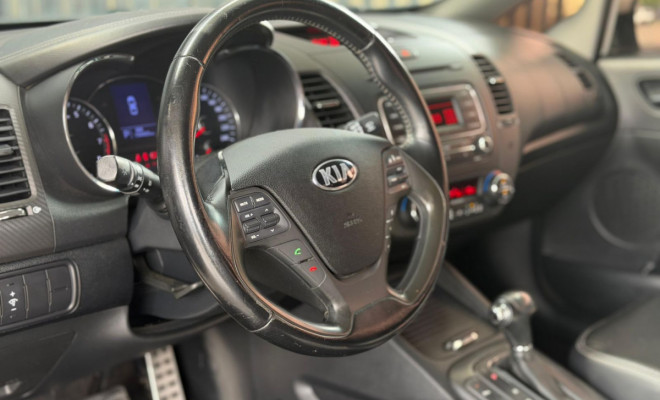 Kia Motors Cerato 1.6 16V  Flex  Aut. 2015 Flex-5