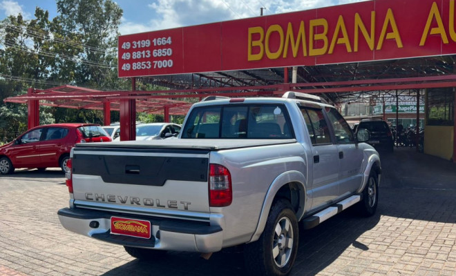 GM - Chevrolet S10 Pick-Up Exec. 2.8 4x4 CD TB Int.Dies 2010 Diesel-3