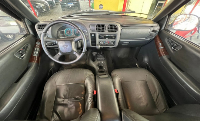 GM - Chevrolet S10 Pick-Up Exec. 2.8 4x4 CD TB Int.Dies 2010 Diesel-7