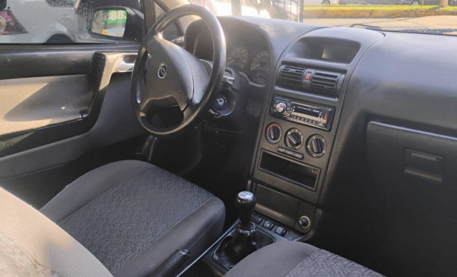 GM - Chevrolet Astra S.Sport 2.0 F.Pow. 5p/Sport 2.0 3p 2008 Flex-5