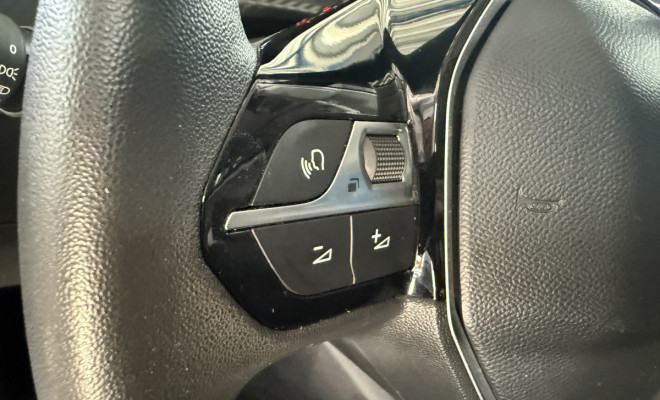 Peugeot 208 Style 1.0 Flex 6V 5p Mec. 2023 Flex-9