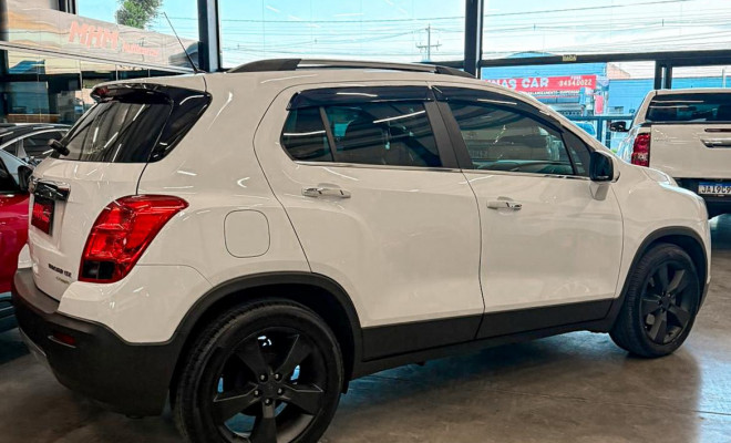 GM - Chevrolet TRACKER LTZ 1.8 16V Flex 4x2 Aut. 2014 Flex-1