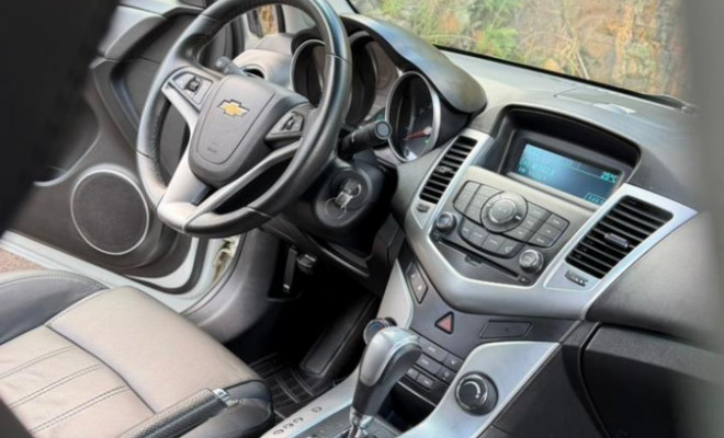 GM - Chevrolet CRUZE LT 1.8 16V FlexPower 4p Aut. 2014 Flex-23