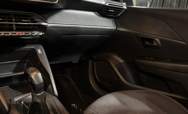 Peugeot 208 Like 1.0 Flex 6V 5p Mec. 2024 Flex-6