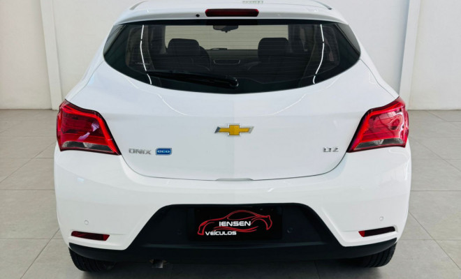 GM - Chevrolet ONIX HATCH LTZ 1.4 8V FlexPower 5p Aut. 2018 Flex-3