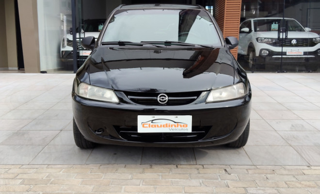 GM - Chevrolet Celta 1.0/Super/N.Piq.1.0 MPFi VHC 8V 3p 2003 Gasolina-3