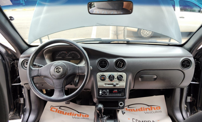 GM - Chevrolet Celta 1.0/Super/N.Piq.1.0 MPFi VHC 8V 3p 2003 Gasolina-6