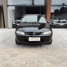 GM - Chevrolet Celta 1.0/Super/N.Piq.1.0 MPFi VHC 8V 3p 2003 Gasolina-3