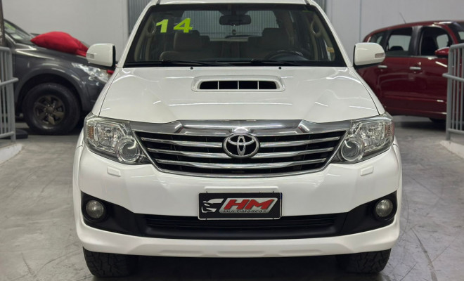 Toyota Hilux SW4 SRV D4-D 4x4 3.0 TDI Dies. Aut 2014 Diesel-14