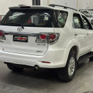 Toyota Hilux SW4 SRV D4-D 4x4 3.0 TDI Dies. Aut 2014 Diesel-2