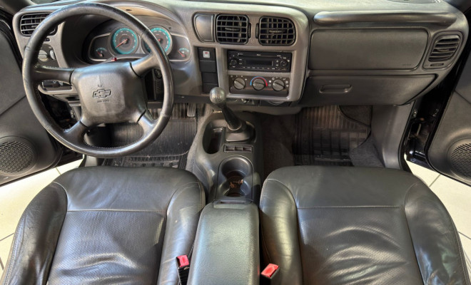 GM - Chevrolet S10 P-Up Executive 2.4 MPFI F.Power CD 2011 Flex-5