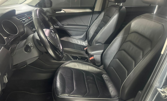 VW - VolksWagen TIGUAN Allspac Comf 250 TSI 1.4 Flex 2019 Flex-3