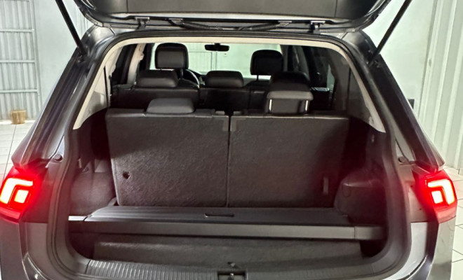 VW - VolksWagen TIGUAN Allspac Comf 250 TSI 1.4 Flex 2019 Flex-8