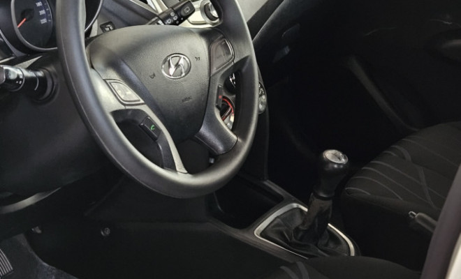 Hyundai HB20 Comf./C.Plus/C.Style 1.0 Flex 12V 2015 Flex-4