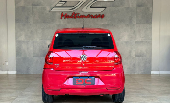 VW - VolksWagen Fox 1.0 Mi Total Flex 8V 5p 2013 Flex-4