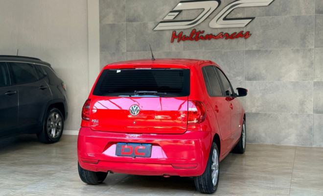 VW - VolksWagen Fox 1.0 Mi Total Flex 8V 5p 2013 Flex-1