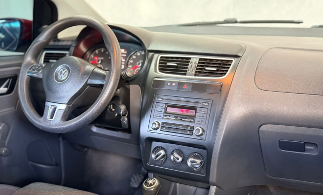 VW - VolksWagen Fox 1.0 Mi Total Flex 8V 5p 2013 Flex-6