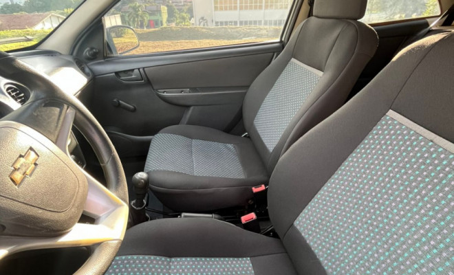 GM - Chevrolet Celta Life/ LS 1.0 MPFI 8V FlexPower 3p 2013 Flex-1