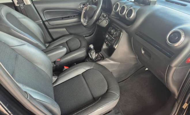 Citroën C3 Excl. 1.6 VTi Flex Start 16V 5p Mec. 2015 Flex-4