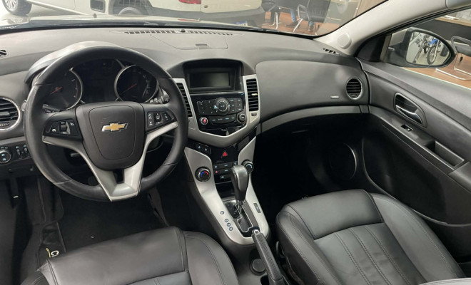 GM - Chevrolet CRUZE LT 1.8 16V FlexPower 4p Aut. 2015 Flex-4