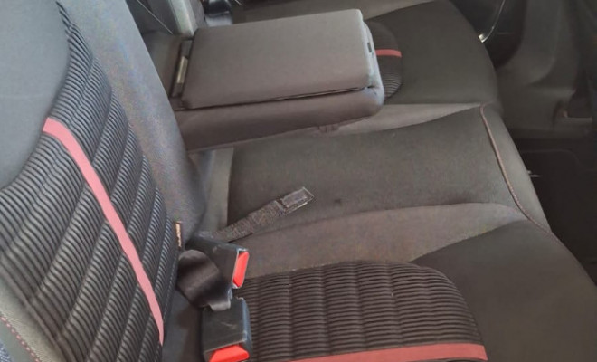 Fiat Toro Freedom 1.8 16V Flex Aut. 2016 Flex-11