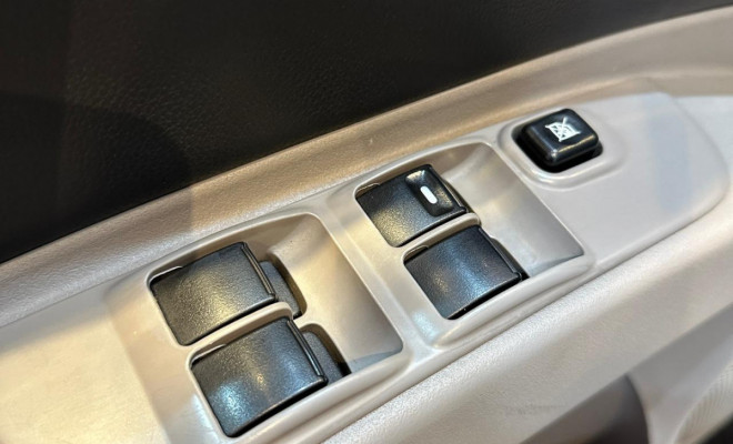 Mitsubishi Pajero HPE-S 3.2 4x4 T.I.Diesel 5p Aut. 2016 Diesel-10