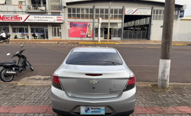 GM - Chevrolet PRISMA Sed. LT 1.4 8V FlexPower 4p 2013 Flex-4