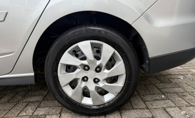 GM - Chevrolet PRISMA Sed. LT 1.4 8V FlexPower 4p 2013 Flex-8