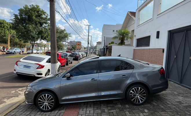 VW - VolksWagen JETTA Highline 2.0 TSI 16V 4p Tiptronic 2018 Flex-2