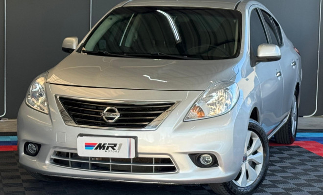 Nissan VERSA SV 1.6 16V Flex Fuel 4p Mec. 2013 Flex-5