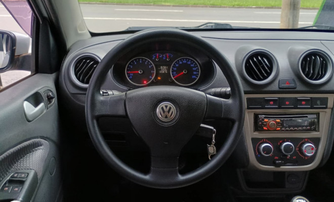 VW - VolksWagen VOYAGE 1.0/1.0 City Mi Total Flex 8V 4p 2011 Flex-6