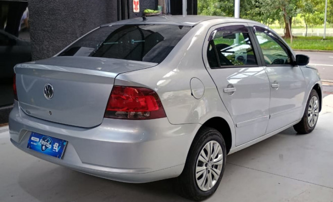 VW - VolksWagen VOYAGE 1.0/1.0 City Mi Total Flex 8V 4p 2011 Flex-1