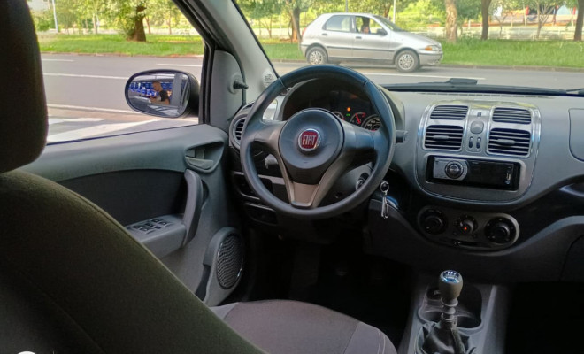 Fiat Grand Siena ESSENCE 1.6 Flex 16V 2013 Flex-6