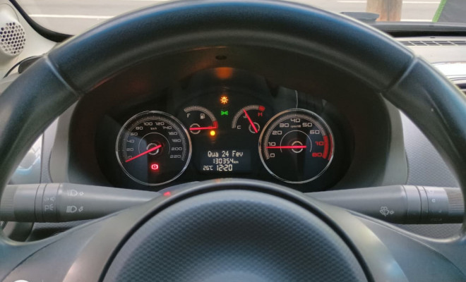 Fiat Grand Siena ESSENCE 1.6 Flex 16V 2013 Flex-8