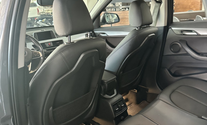 BMW X1 SDRIVE 20i 2.0/2.0 TB Acti.Flex Aut. 2018 Flex-8