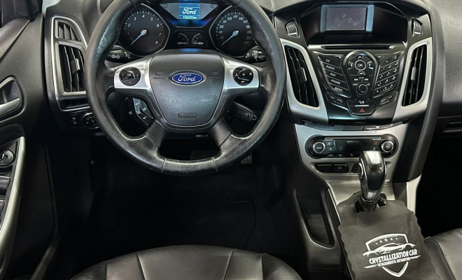 Ford Focus Sedan 2.0 16V/2.0 16V Flex 4p Aut. 2015 Flex-4