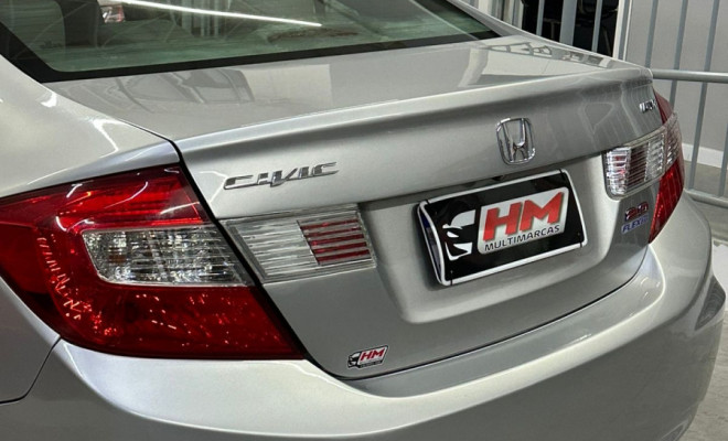 Honda Civic Sedan LXR 2.0 Flexone 16V Aut. 4p 2016 Flex-16