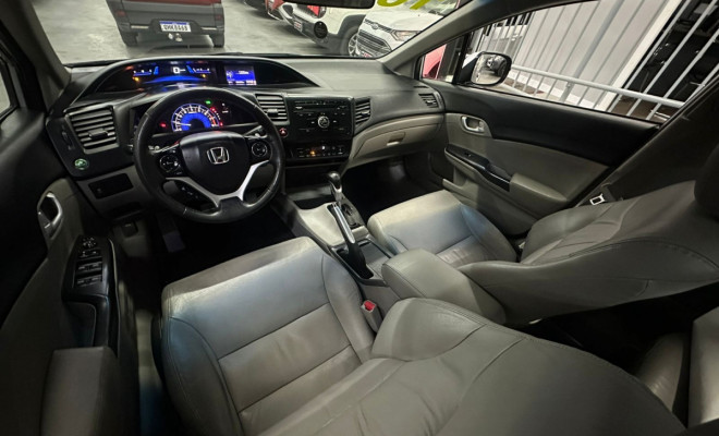 Honda Civic Sedan LXR 2.0 Flexone 16V Aut. 4p 2016 Flex-6