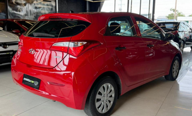 Hyundai HB20 C./C.Plus/C.Style 1.6 Flex 16V Mec. 2013 Flex-1