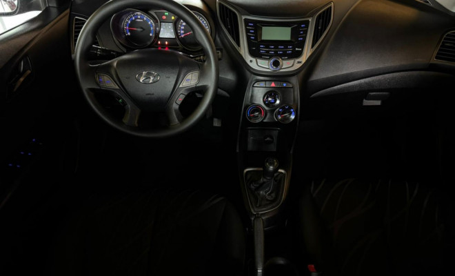 Hyundai HB20 C./C.Plus/C.Style 1.6 Flex 16V Mec. 2013 Flex-4