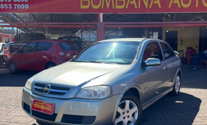 GM - Chevrolet Astra Advantage 2.0 MPFI FlexPower 8V 3p 2006 Flex