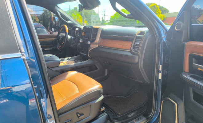 RAM 3500 LIMITED LONGHORN 6.7 TB CD Diesel AUT.-7